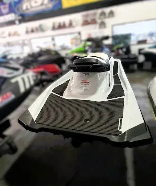 2015 Yamaha VX 110hp - 72 Hours, Fresh Maintenance, 3-Person Seat - MIAMI JET SKI MOTORSPORTS