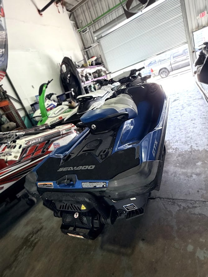 2020 Sea-Doo GTX 230 Supercharged - Pre-Owned | 52 Hours | Sound System | iBR