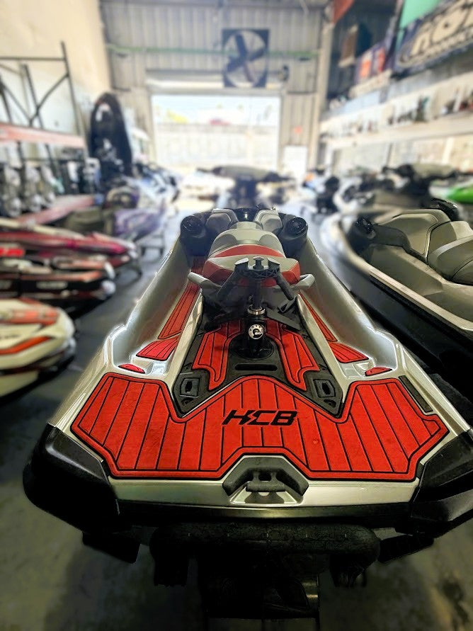 Sea-Doo GTX Limited 300 – 60 Original Hours | 4-Stroke Supercharged |Wake Tower| Premium Sound System