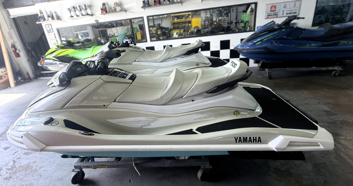 2025 Yamaha VX HO 1800cc - 1.8 L Engine - Used - Reverse - Personal Watercraft