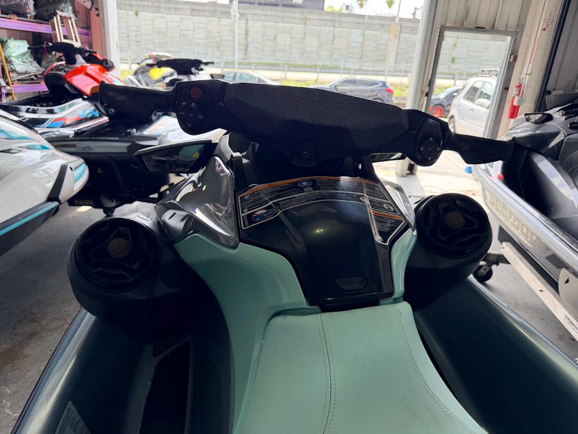 2024 Sea-Doo GTI SE 170 HP – 1630cc – Sound System -86 Hours – iBR & iDF System – Jet Ski (Copy)