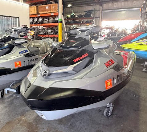 Sea-Doo GTX Limited 300 – 60 Original Hours | 4-Stroke Supercharged |Wake Tower| Premium Sound System